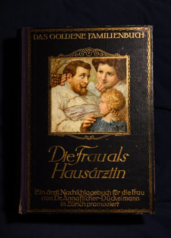 A Teaspoon of Earth & Sea